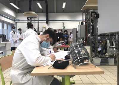 Un accord État-Régions pour valoriser les formations technologiques