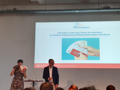 La boîte à outils "Les incontournables" pour former les salariés en situation d'illettrisme